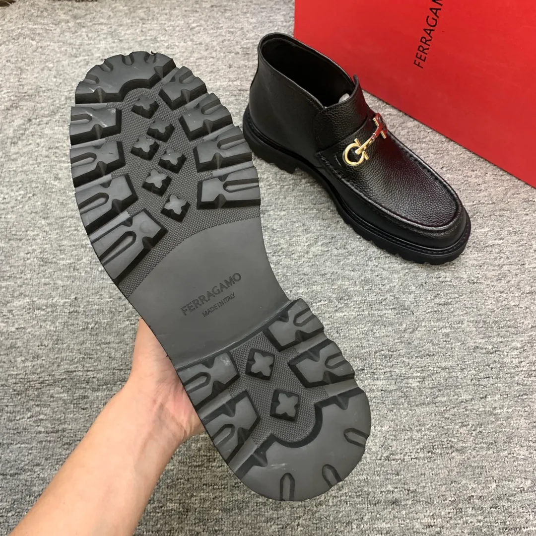 Men's shoes 💰960 🎁🎁🎁😈【Ferragamo】Men's high-top boots, the latest hot style, 1:1 original purchase quality, top quality, imported cowhide for the uppers, imported cowhide for the lining and feet, with original lightweight foam outsole, matching code 39-44, (38, 45 custom-made, non-refundable),